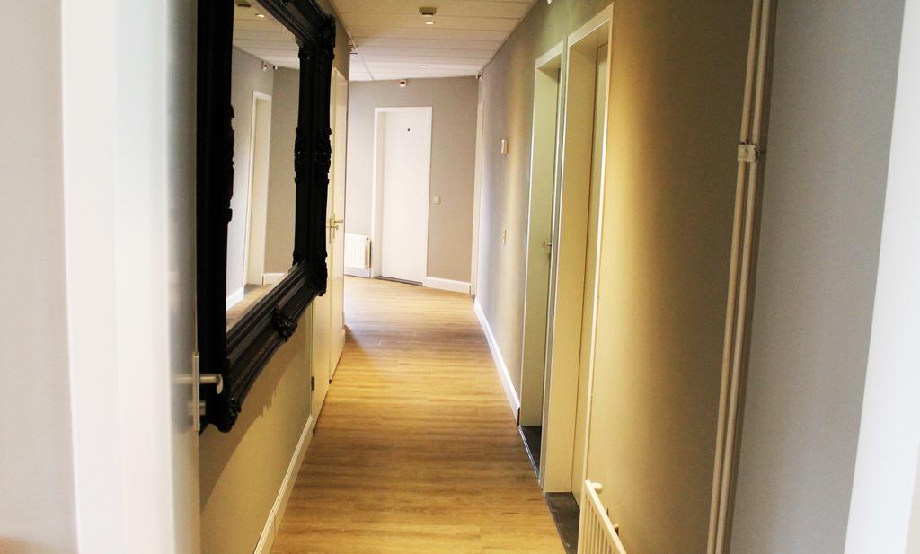 Hotel Triniteit แตร์นอยเชิน ภายนอก รูปภาพ